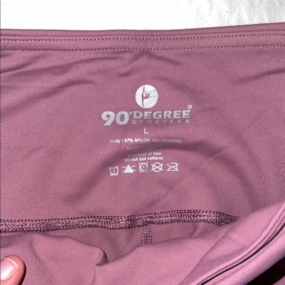 90 Degree By Reflex Mauve Cropped Leggings - Picture 3 of 4